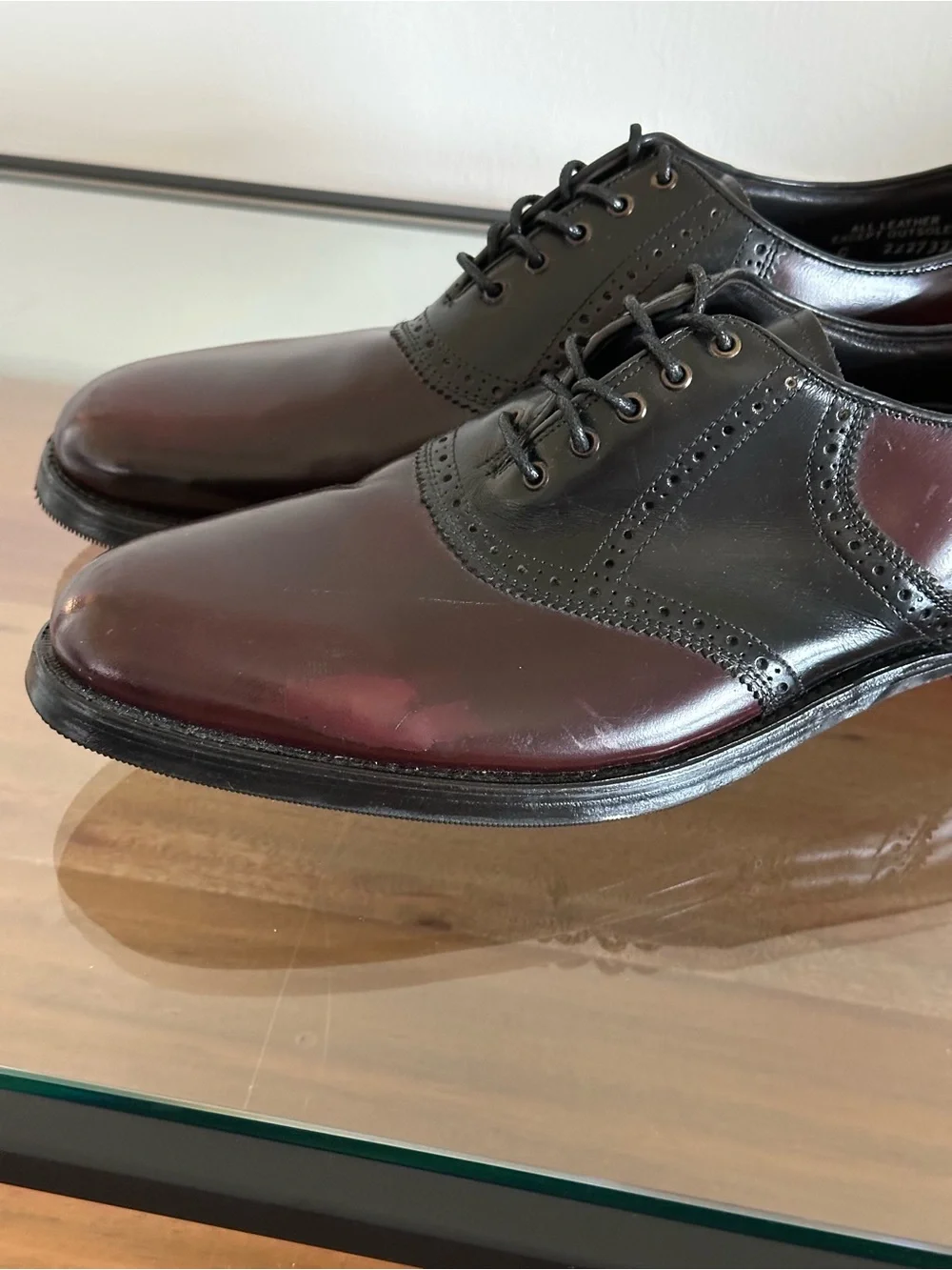 L.L. Bean Men’s Size 13 C Narrow Burgundy Black Leather Oxford Dress Shoe Vibram